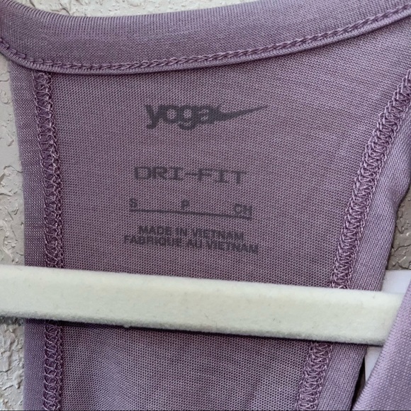 Nike women’s Yoga Dri-fit tank, various sizes, plum fog - Picture 2 of 6